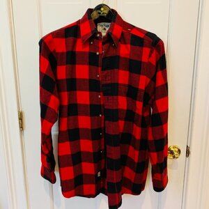The Great Plains Flannel Shirt Size Medium